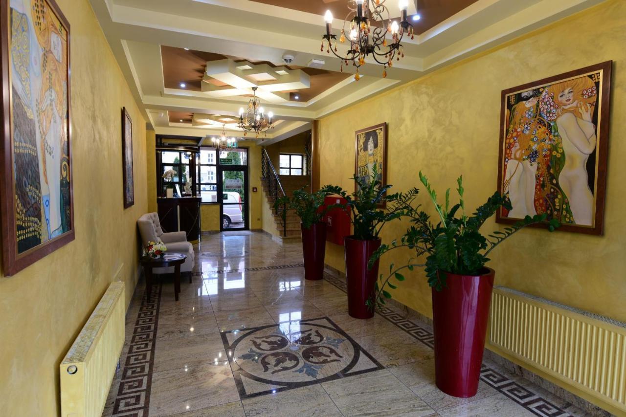 Hotel Poniatowski Radom Exterior foto