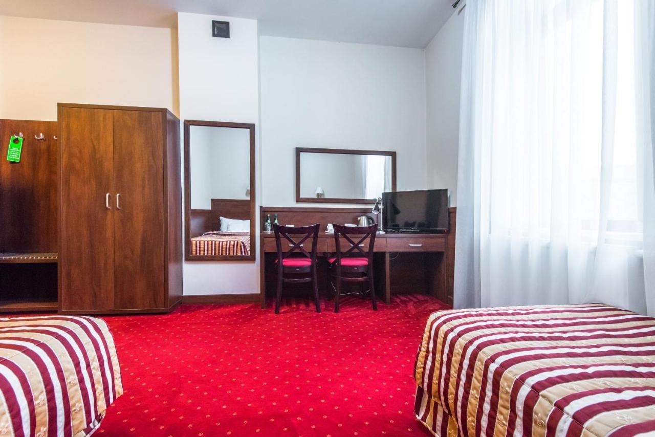 Hotel Poniatowski Radom Exterior foto